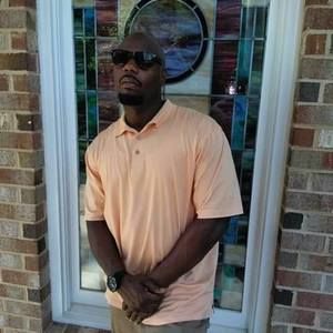 Meet your Posher, Avery